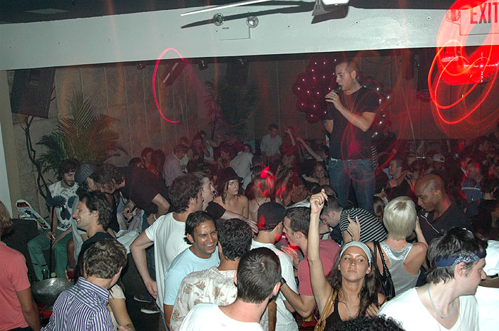 STEREO Nightlife Photo